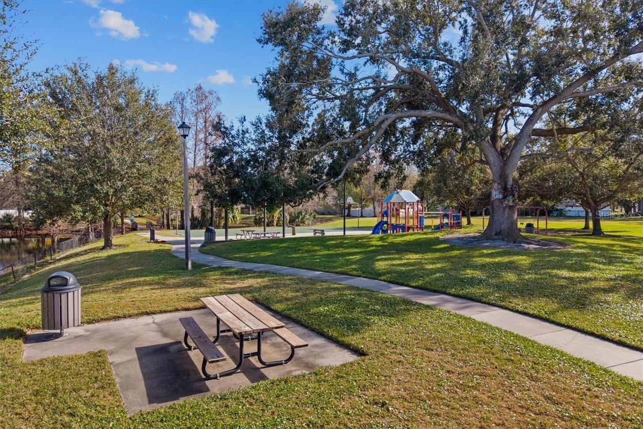 1605 FLORINDA Dr ORLANDO, FL 32804