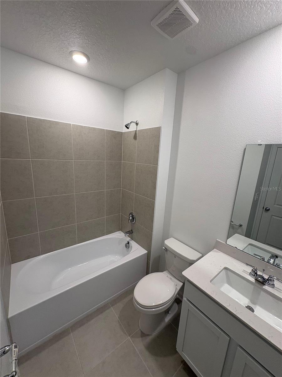 2787 SKYLINE Cir KISSIMMEE, FL 34758