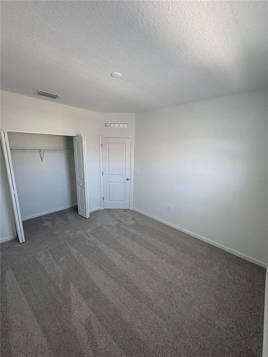 2787 SKYLINE Cir KISSIMMEE, FL 34758