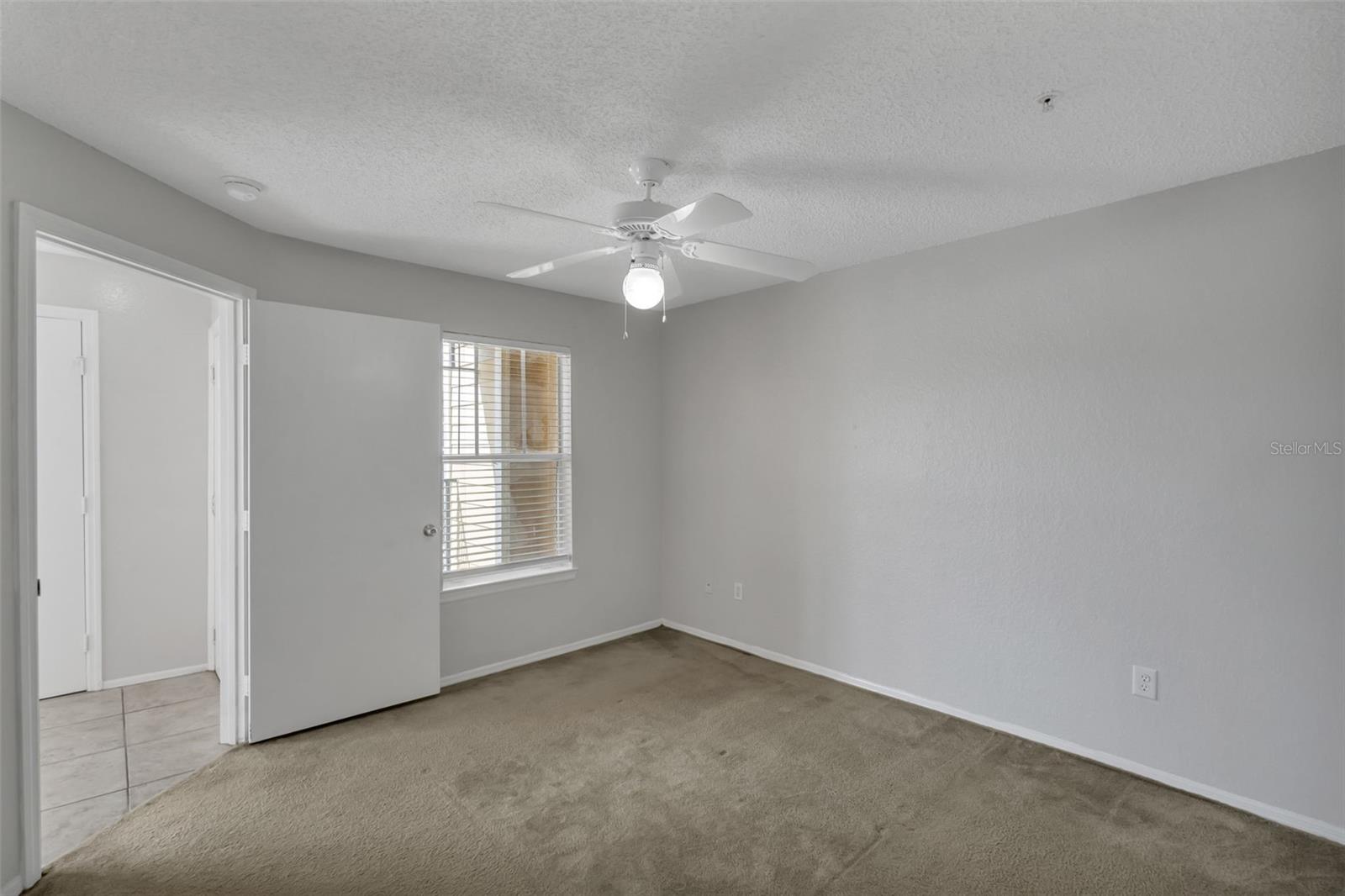 2216 GRAND CAYMAN Ct #1422 KISSIMMEE, FL 34741