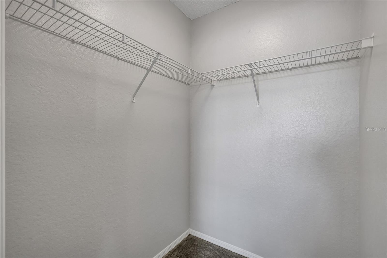 2216 GRAND CAYMAN Ct #1422 KISSIMMEE, FL 34741