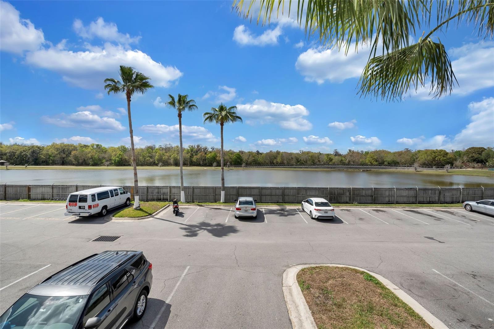 2216 GRAND CAYMAN Ct #1422 KISSIMMEE, FL 34741