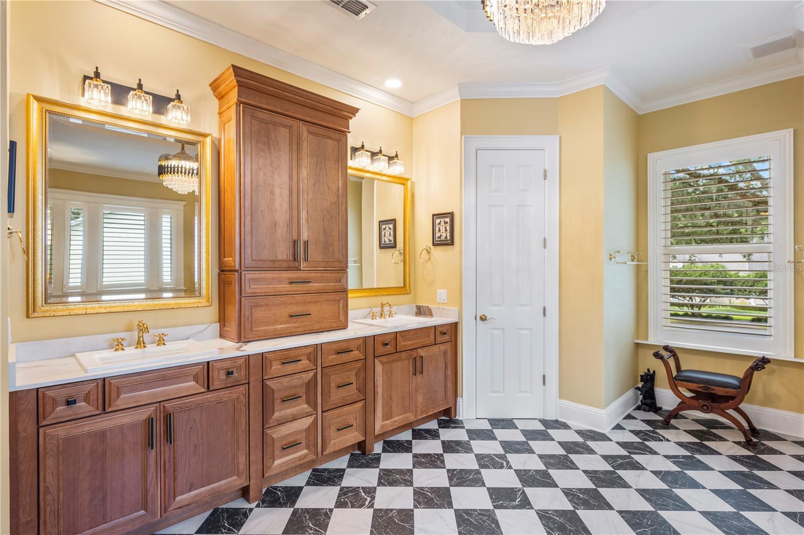 5009 PLEASURE Is Rd BELLE ISLE, FL 32809
