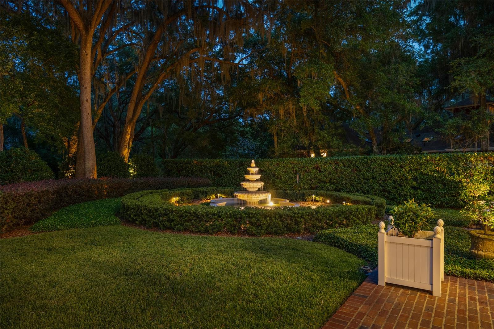 5009 PLEASURE Is Rd BELLE ISLE, FL 32809