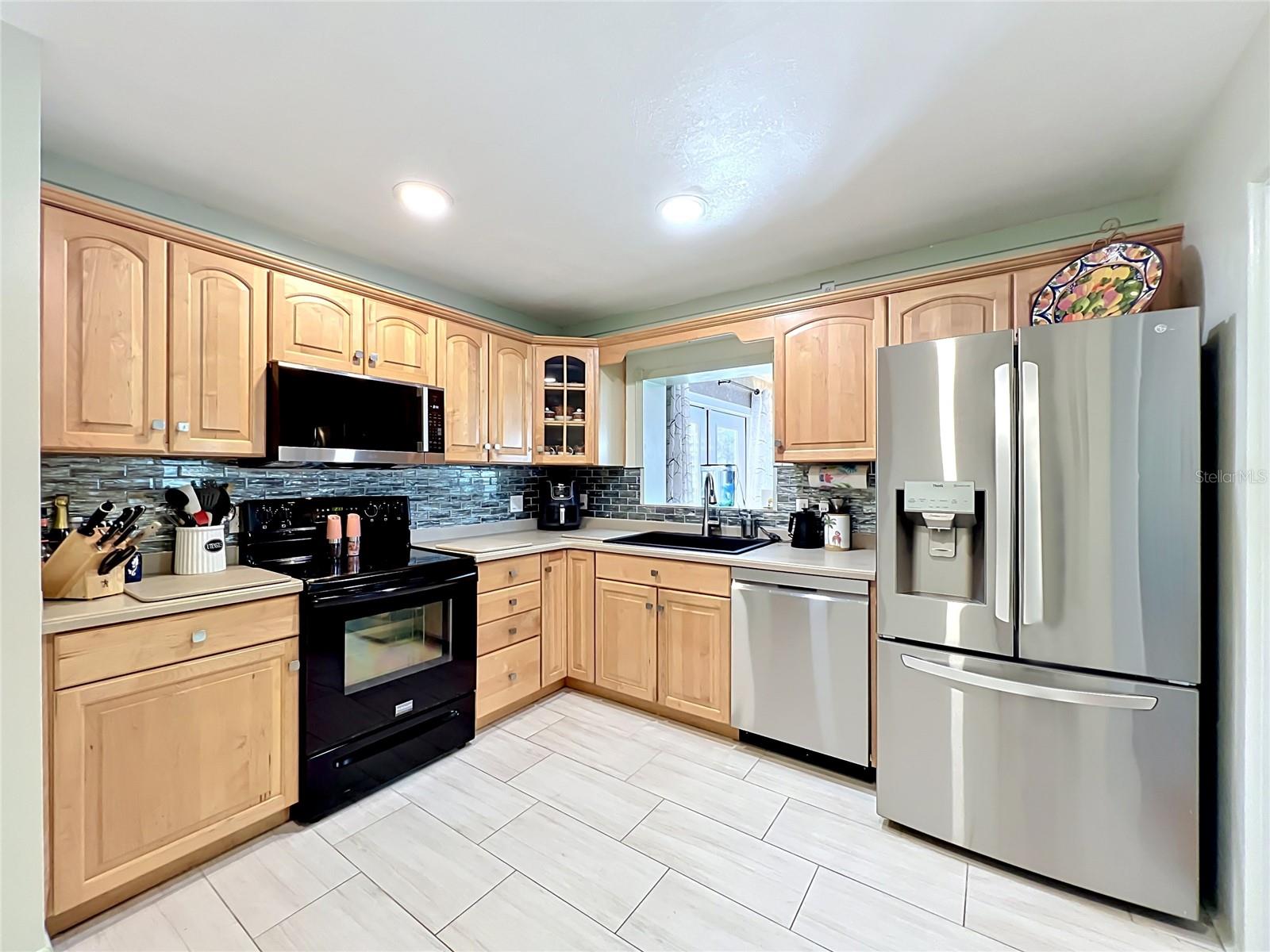 2806 VINE St ORLANDO, FL 32806