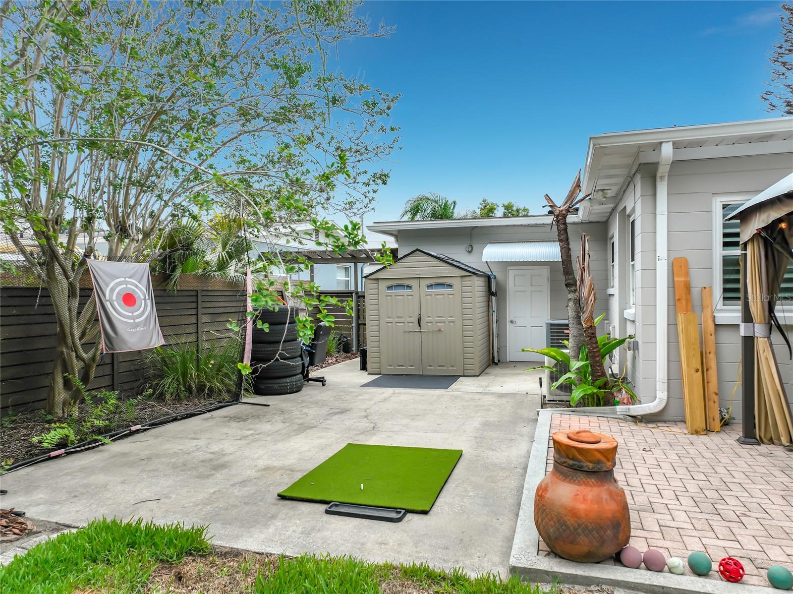 2806 VINE St ORLANDO, FL 32806