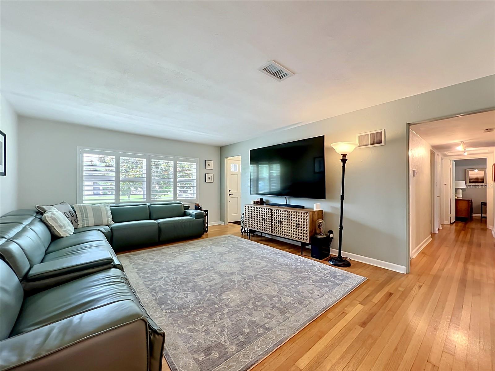 2806 VINE St ORLANDO, FL 32806
