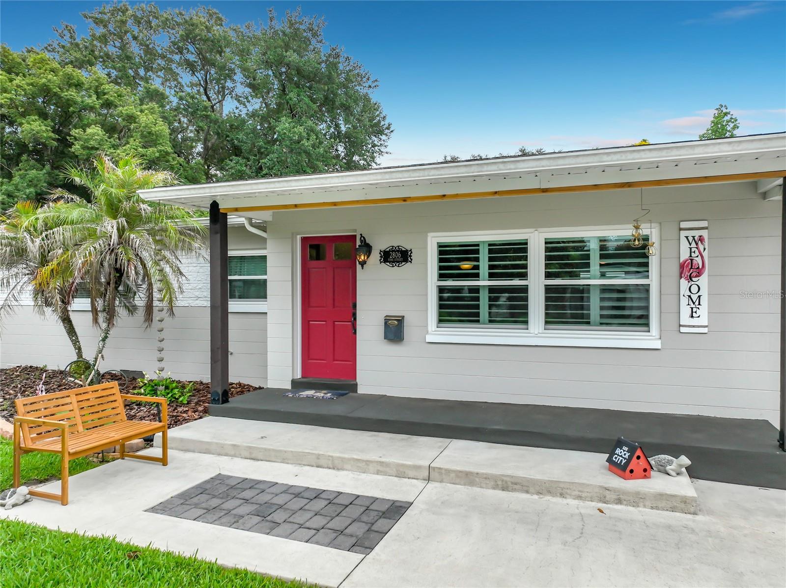 2806 VINE St ORLANDO, FL 32806