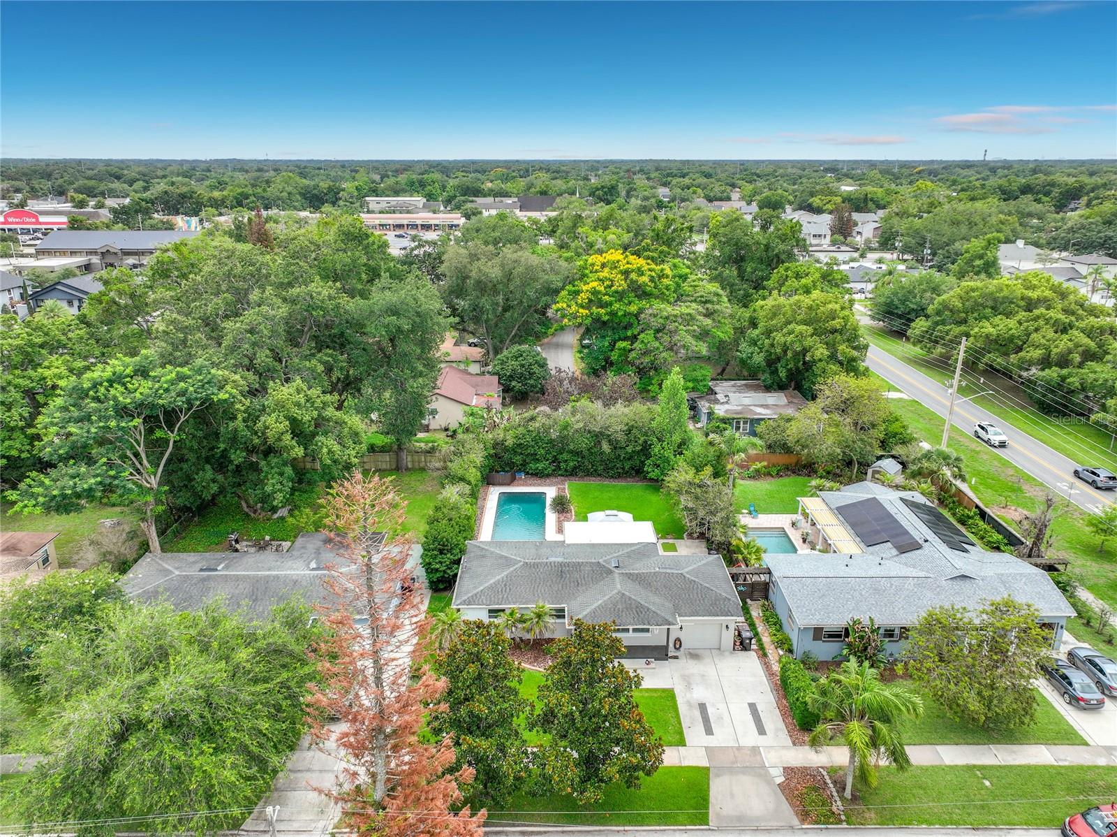 2806 VINE St ORLANDO, FL 32806