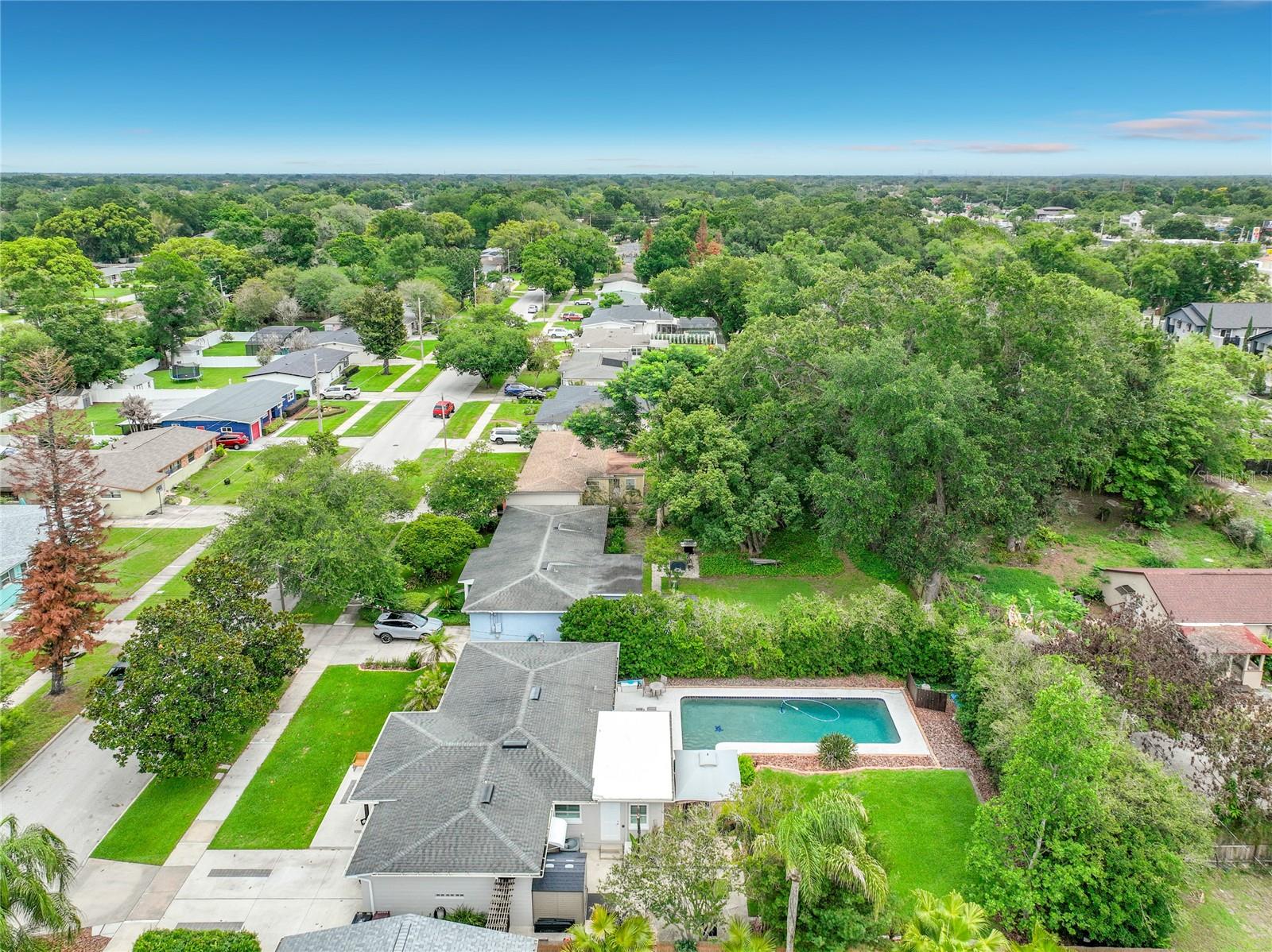 2806 VINE St ORLANDO, FL 32806