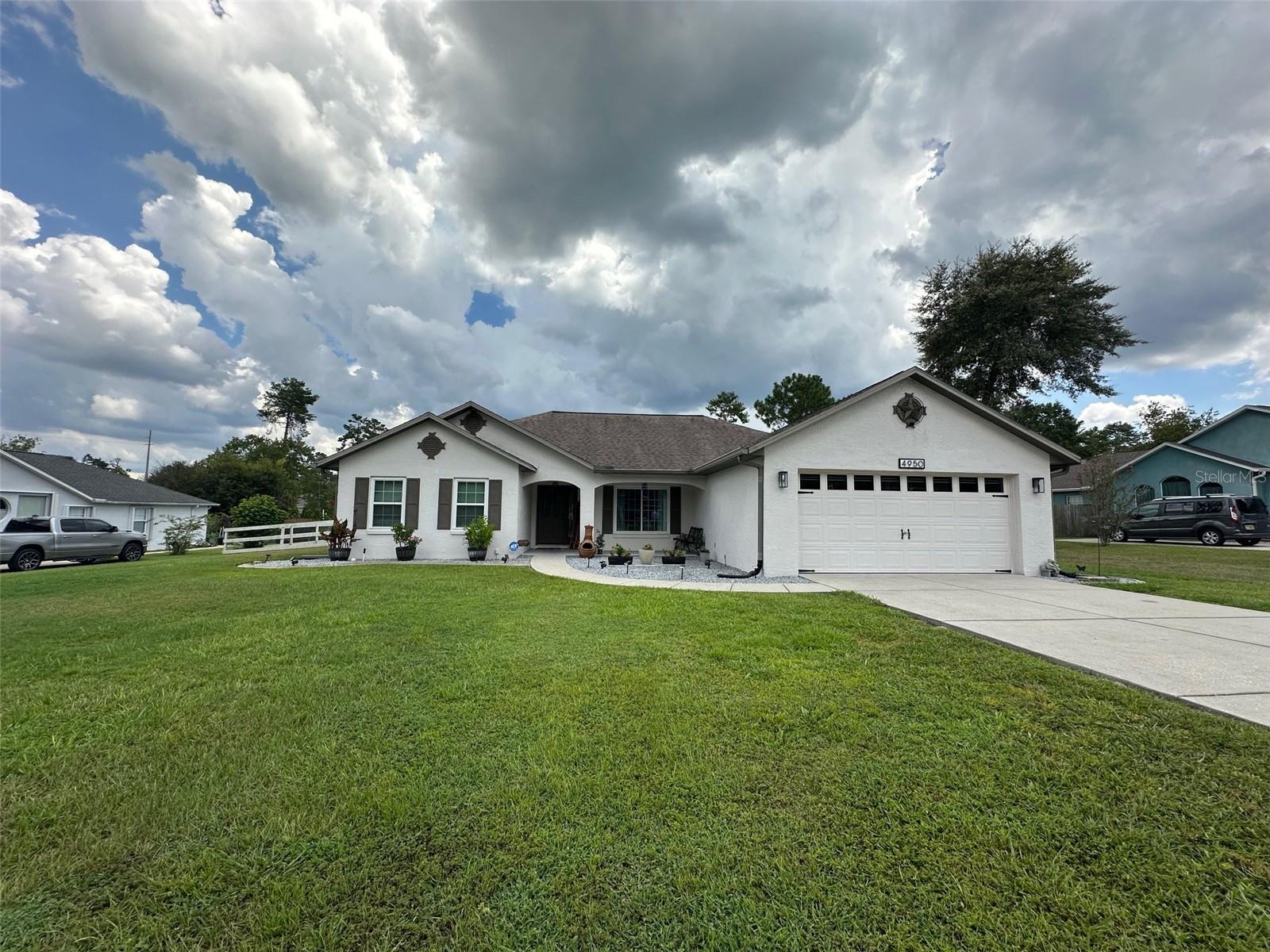 4950 SW 107TH Cir