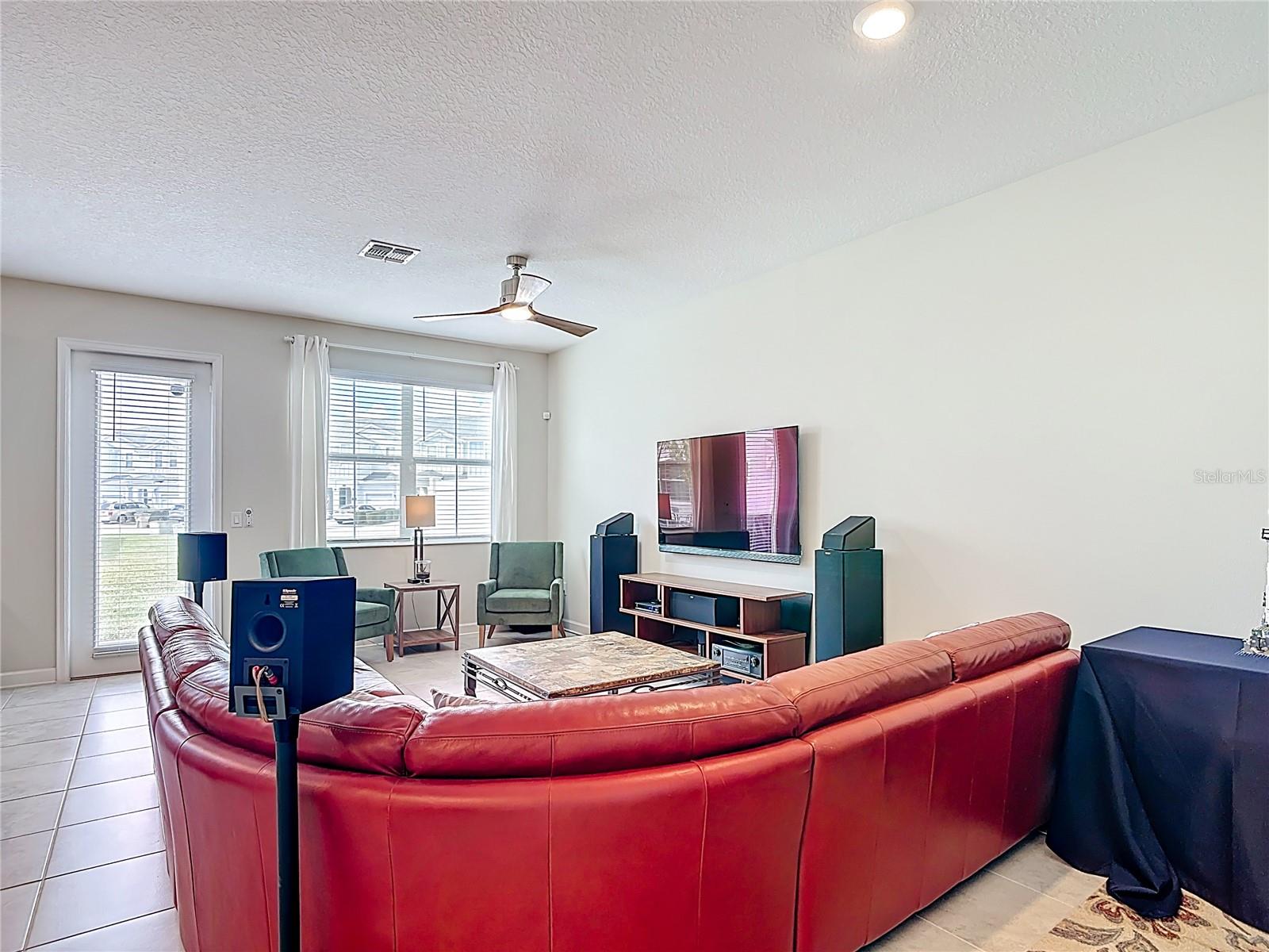 2938 SATIRE St KISSIMMEE, FL 34746