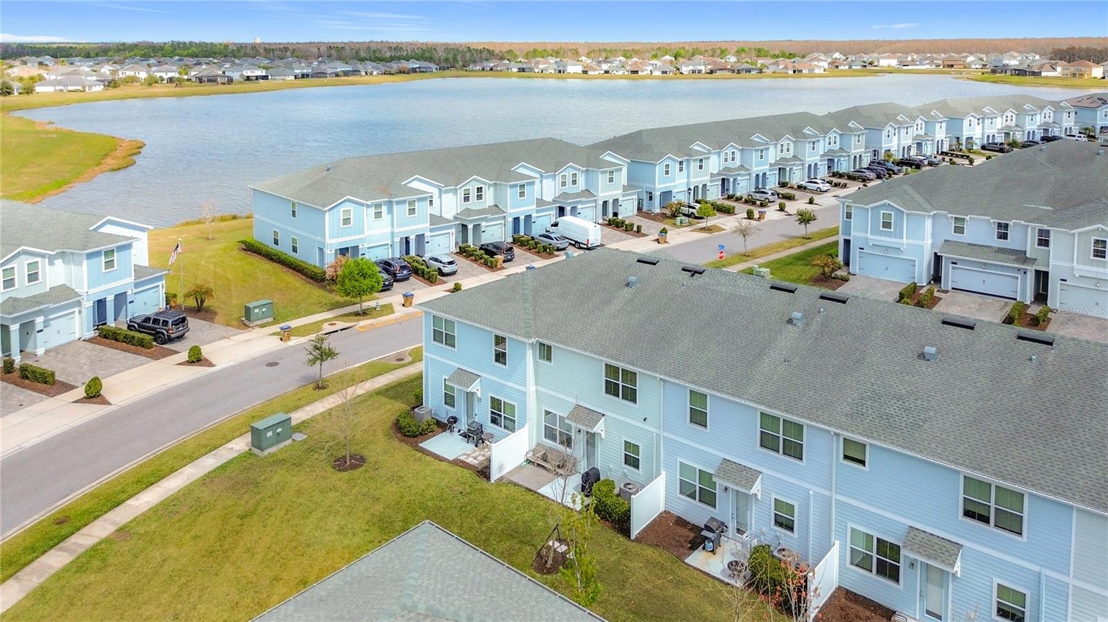 2938 SATIRE St KISSIMMEE, FL 34746