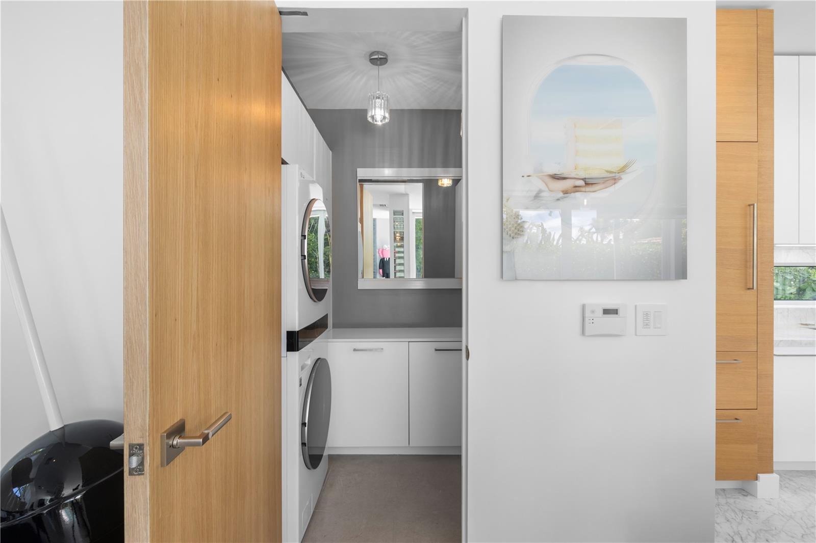 4433 N BAY Rd MIAMI BEACH, FL 33140