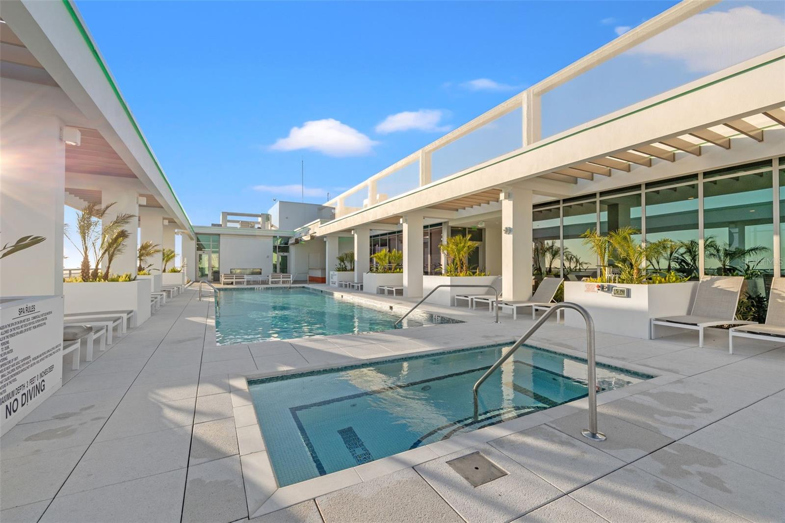 777 3RD Ave #806 ST PETERSBURG, FL 33701