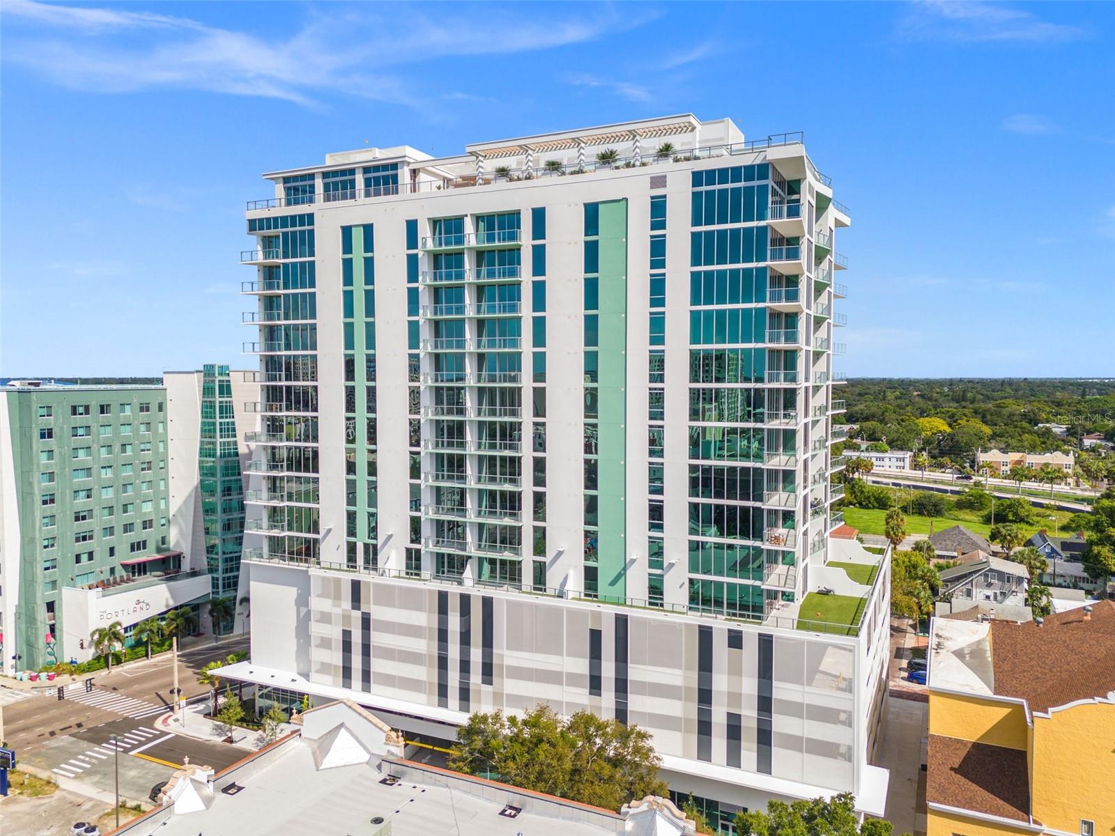 777 3RD Ave #806 ST PETERSBURG, FL 33701