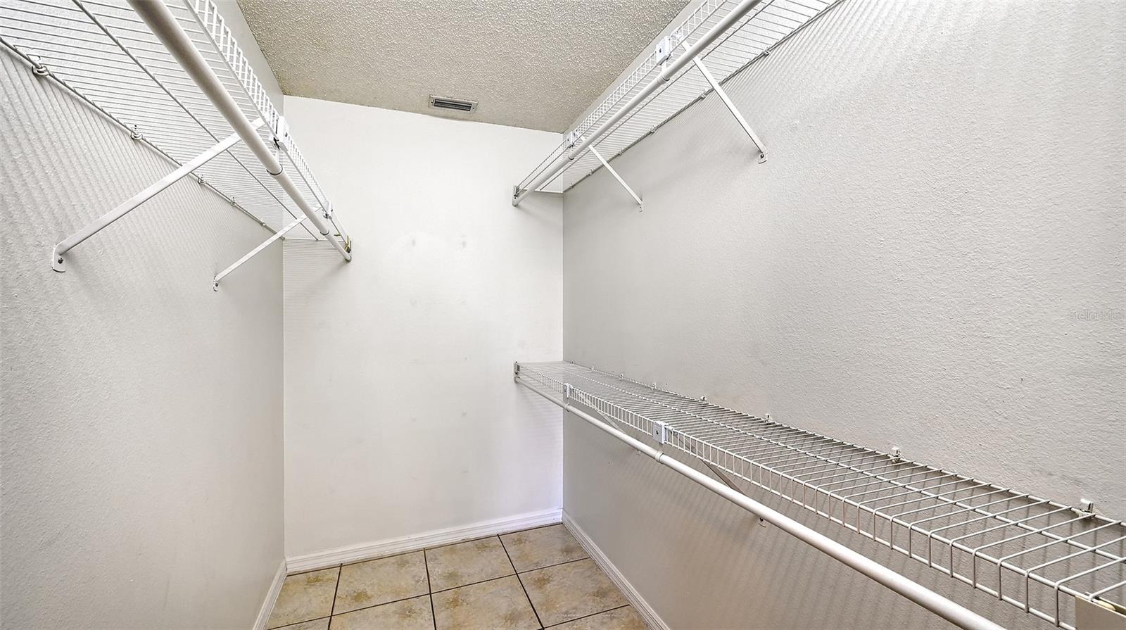 4538 CITATION Ln #D SARASOTA, FL 34233