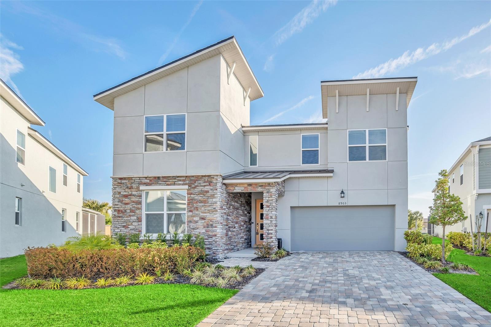 8903 CAROLINE BAY Ct