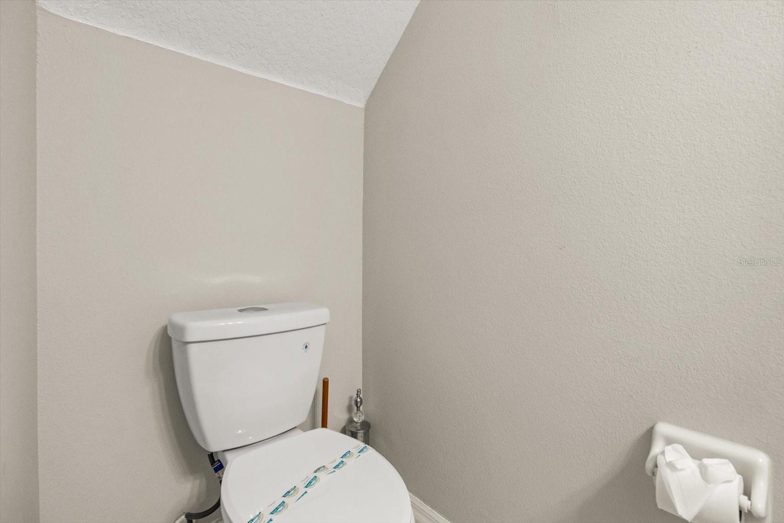 4651 GOLDEN Bch Ct KISSIMMEE, FL 34746