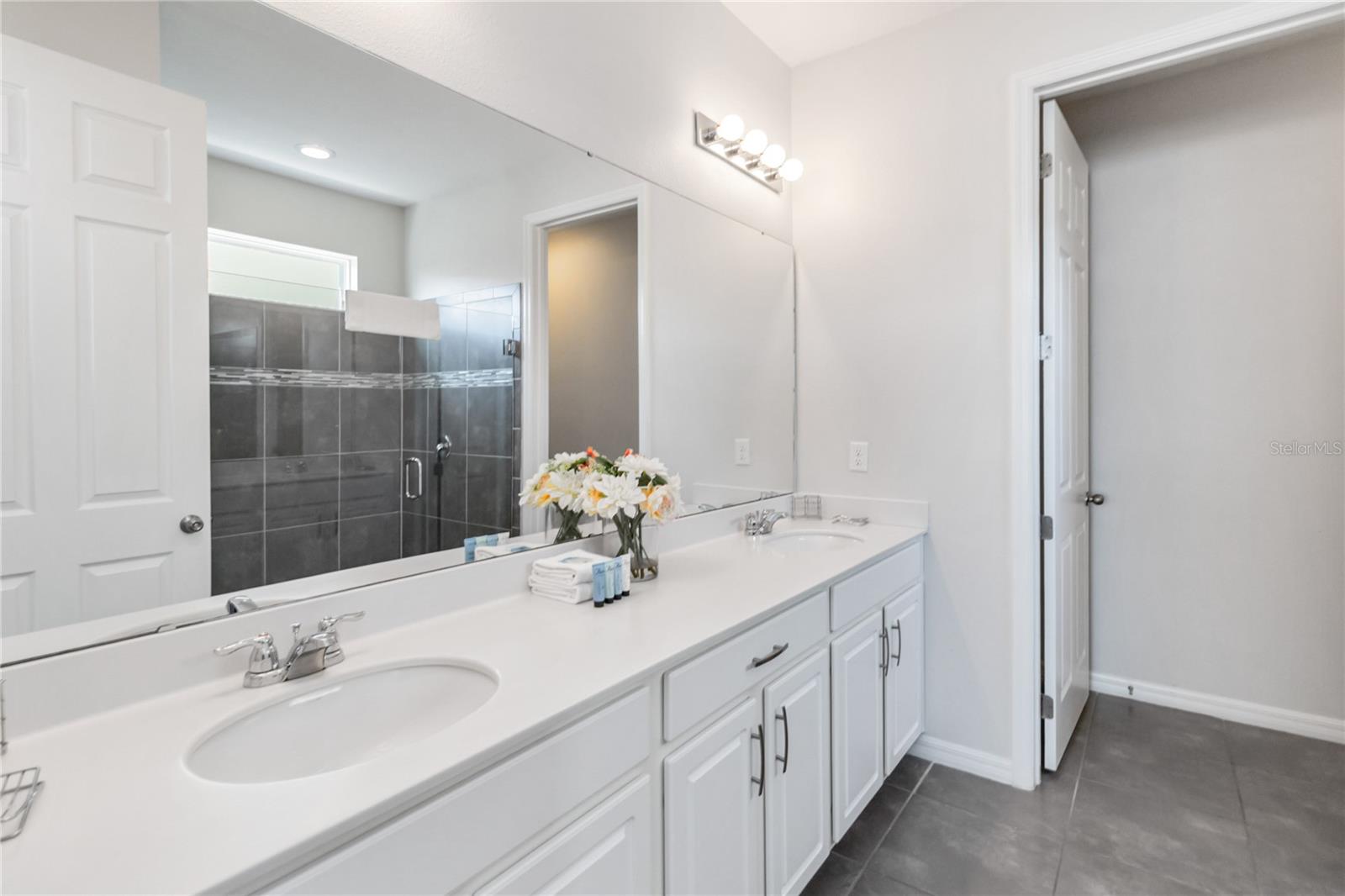 1512 NASSAU Pt Trl KISSIMMEE, FL 34747