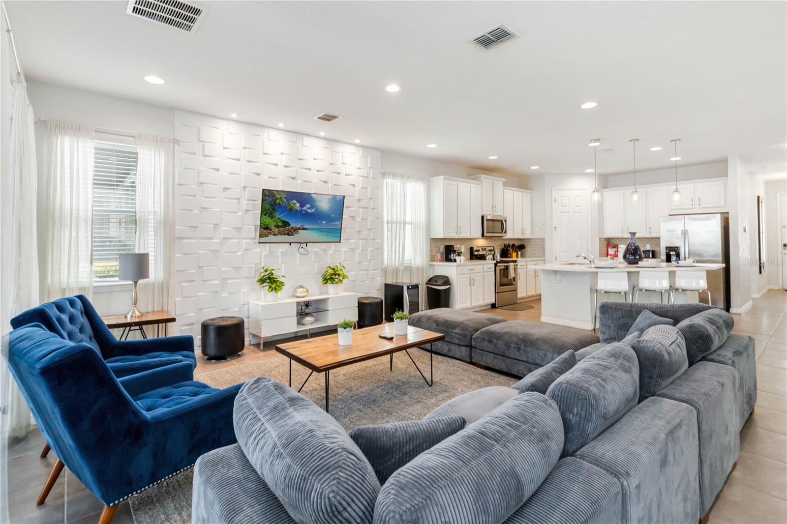 1512 NASSAU Pt Trl KISSIMMEE, FL 34747