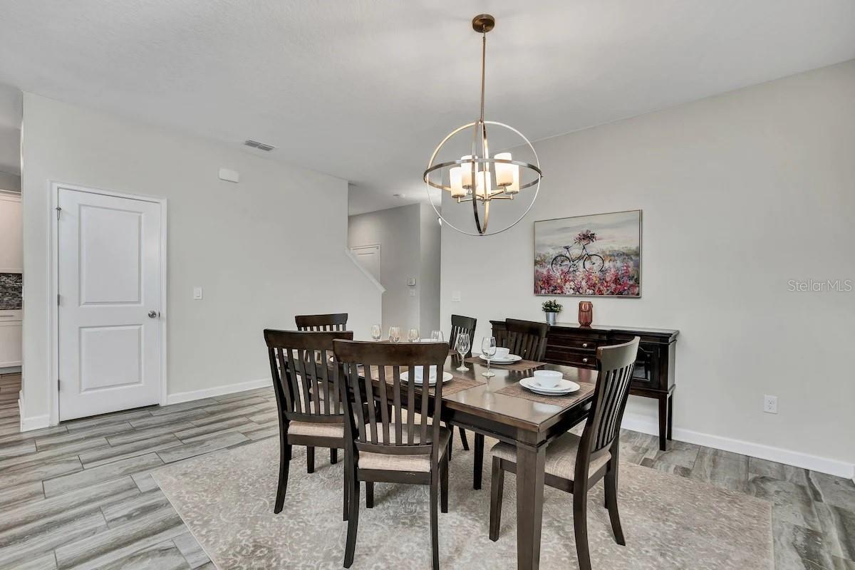 4769 KINGS CASTLE Cir KISSIMMEE, FL 34746