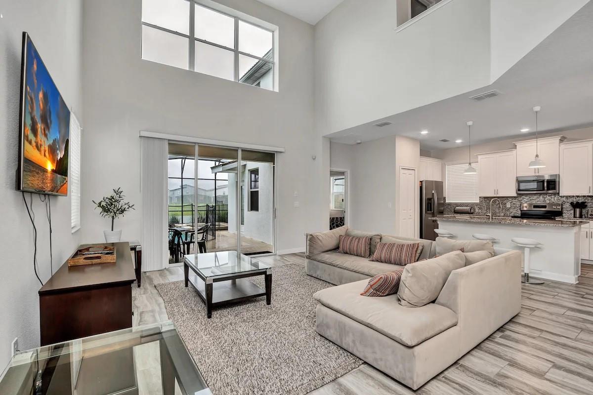 4769 KINGS CASTLE Cir KISSIMMEE, FL 34746