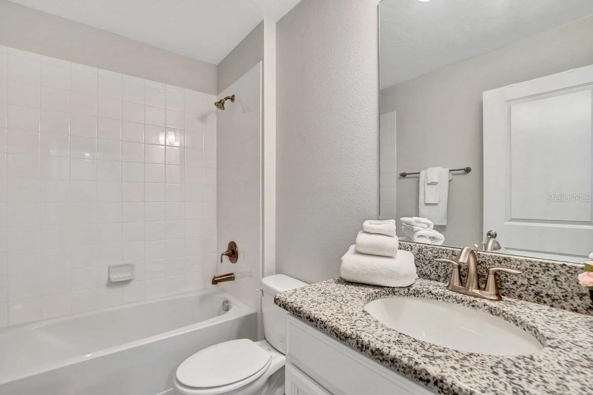 4769 KINGS CASTLE Cir KISSIMMEE, FL 34746