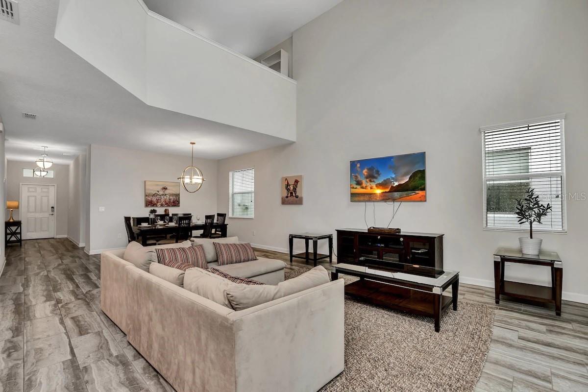 4769 KINGS CASTLE Cir KISSIMMEE, FL 34746