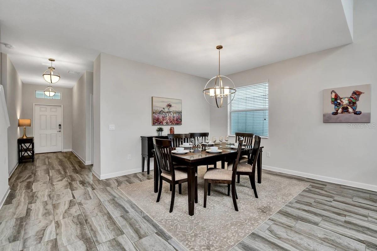 4769 KINGS CASTLE Cir KISSIMMEE, FL 34746