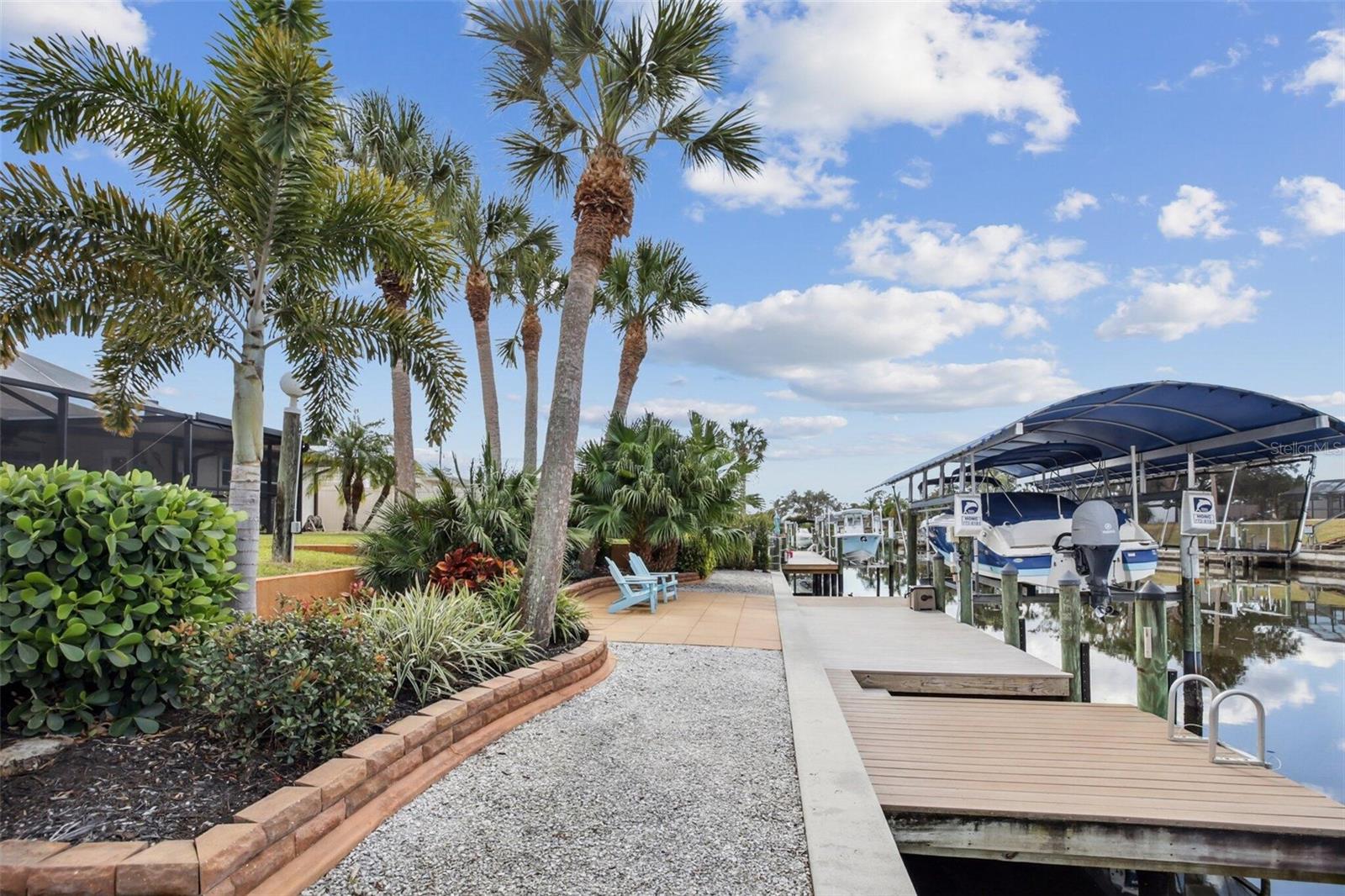 3085 ROCK Crk Dr PORT CHARLOTTE, FL 33948