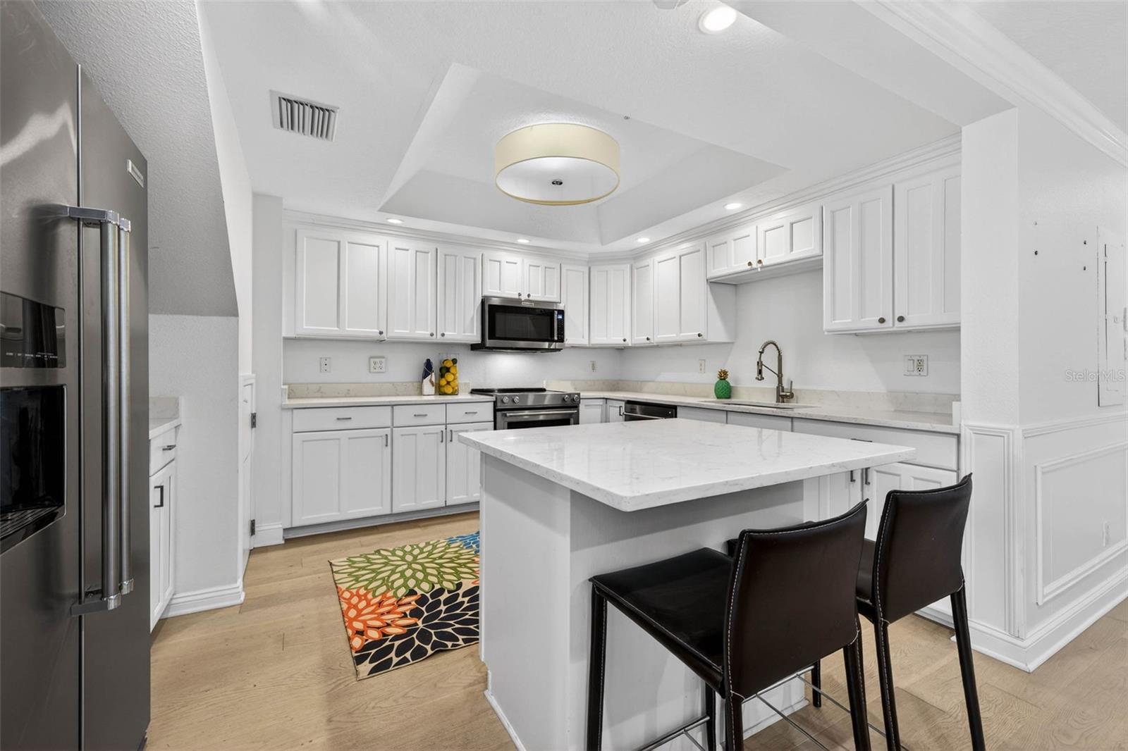 922 N Shr Dr ST PETERSBURG, FL 33701