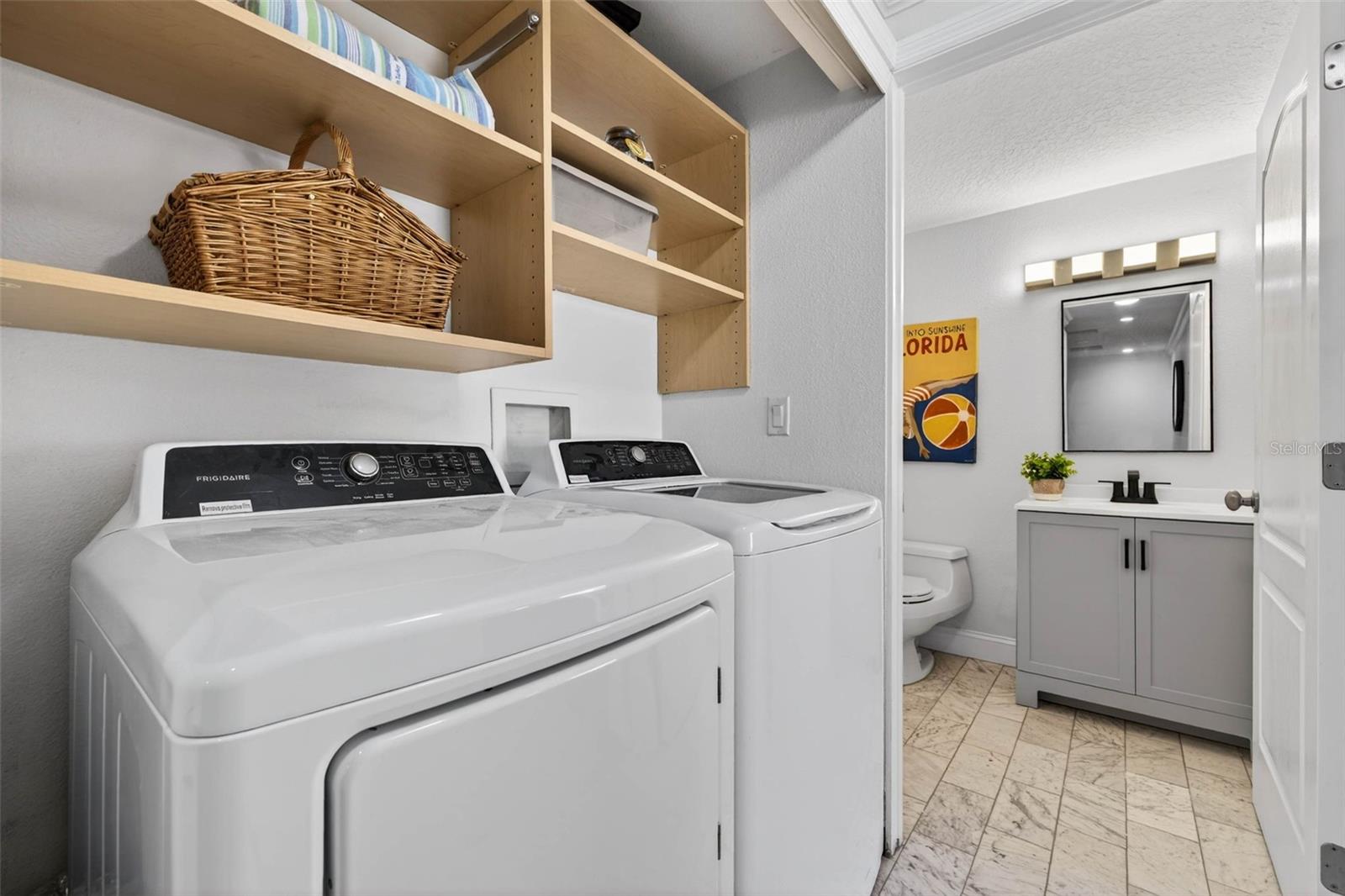 922 N Shr Dr ST PETERSBURG, FL 33701