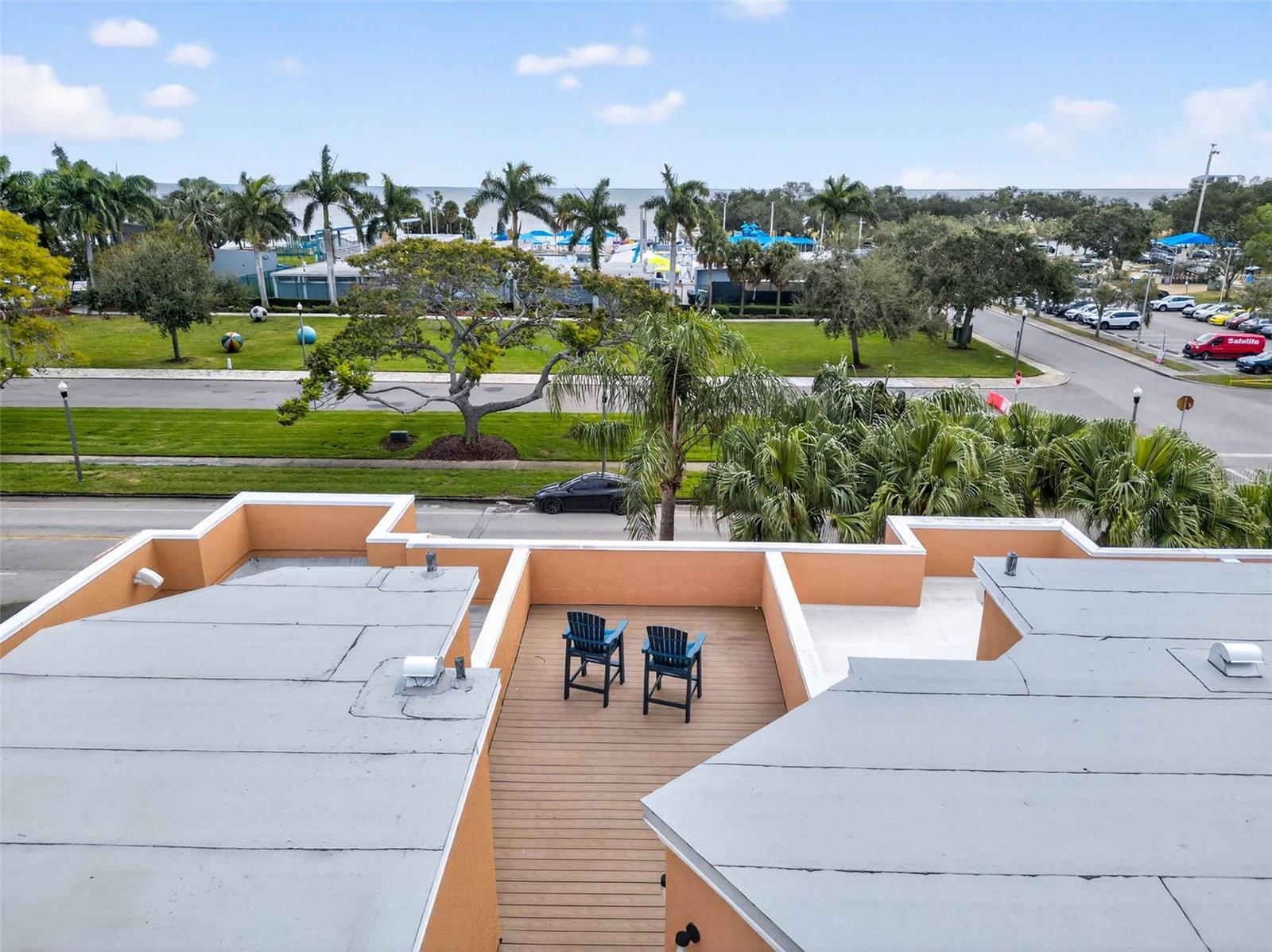 922 N Shr Dr ST PETERSBURG, FL 33701