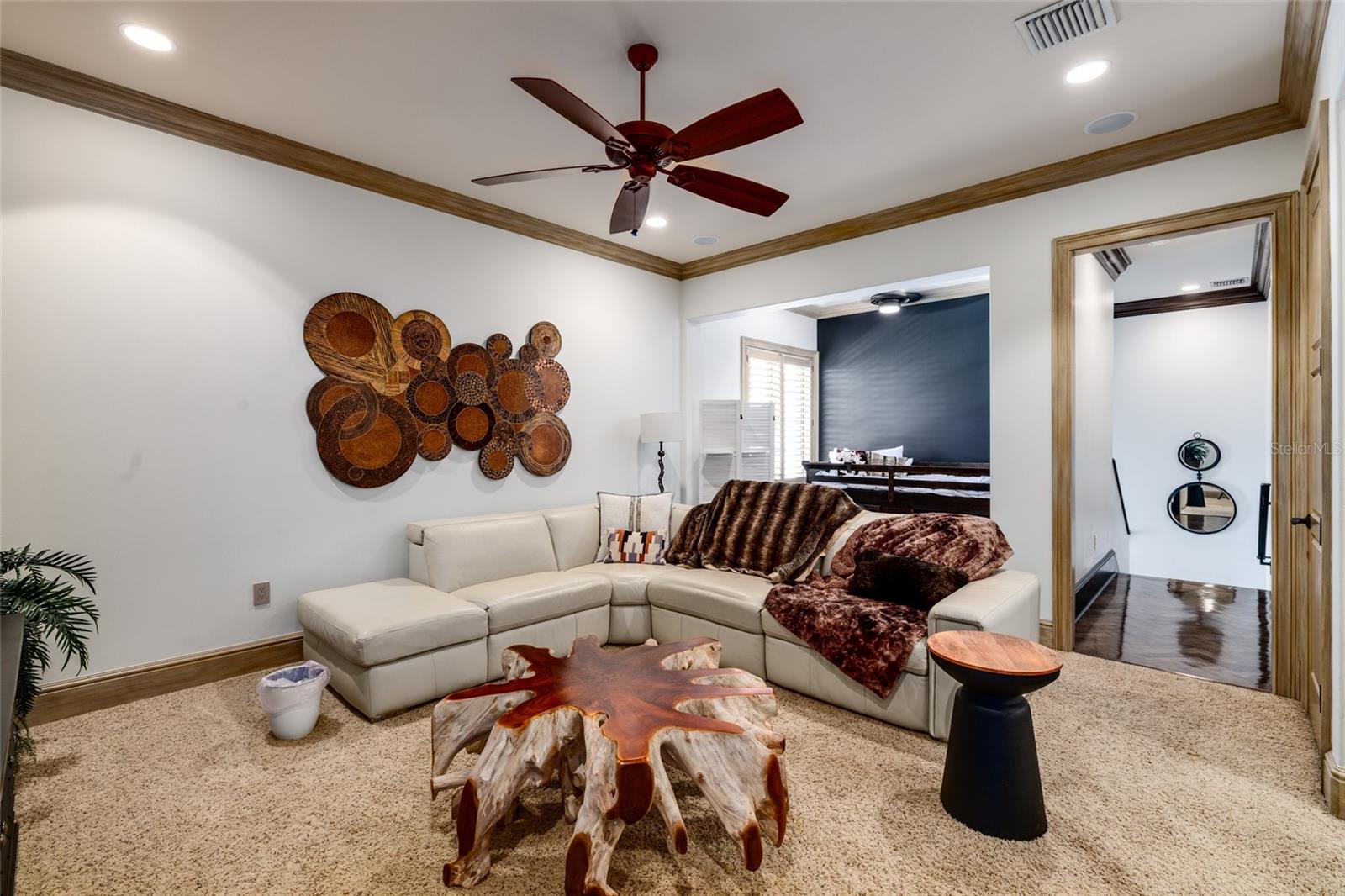 200 BRIGHTWATERS Blvd ST PETERSBURG, FL 33704
