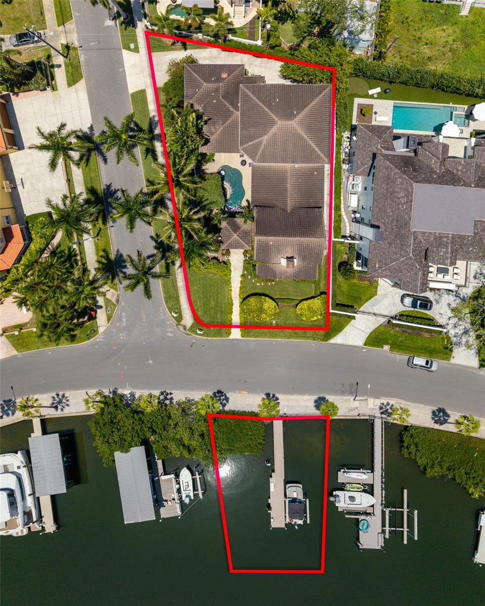 200 BRIGHTWATERS Blvd ST PETERSBURG, FL 33704