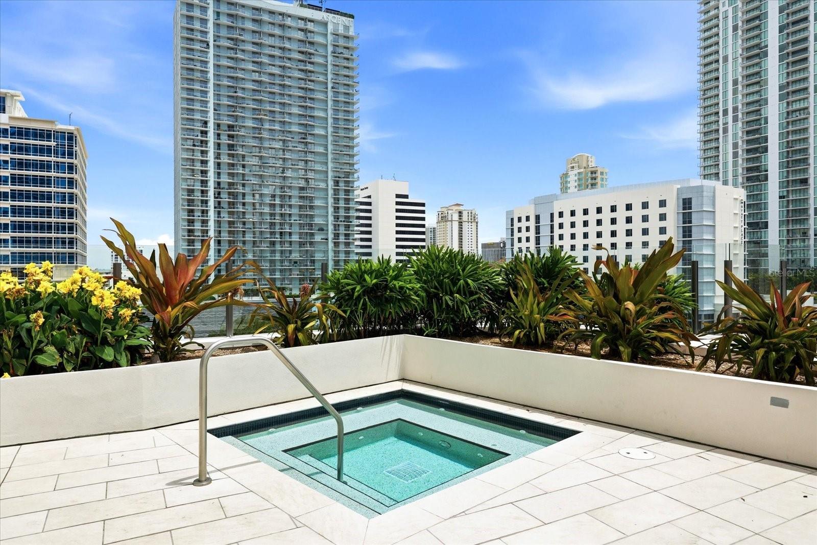 275 1ST Ave #3308 ST PETERSBURG, FL 33701