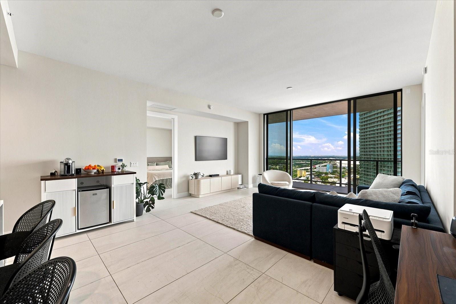 275 1ST Ave #3308 ST PETERSBURG, FL 33701