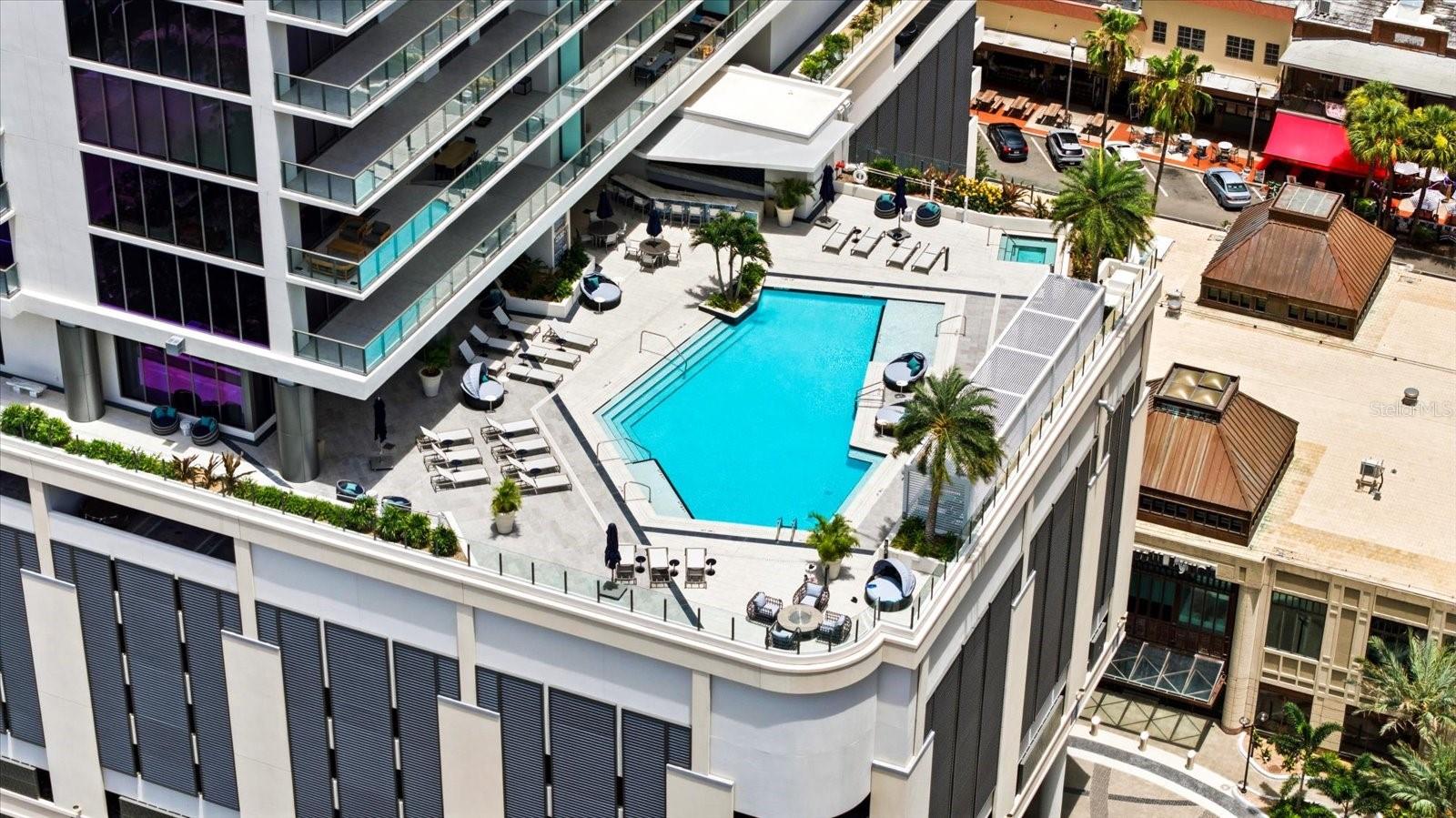 275 1ST Ave #3308 ST PETERSBURG, FL 33701