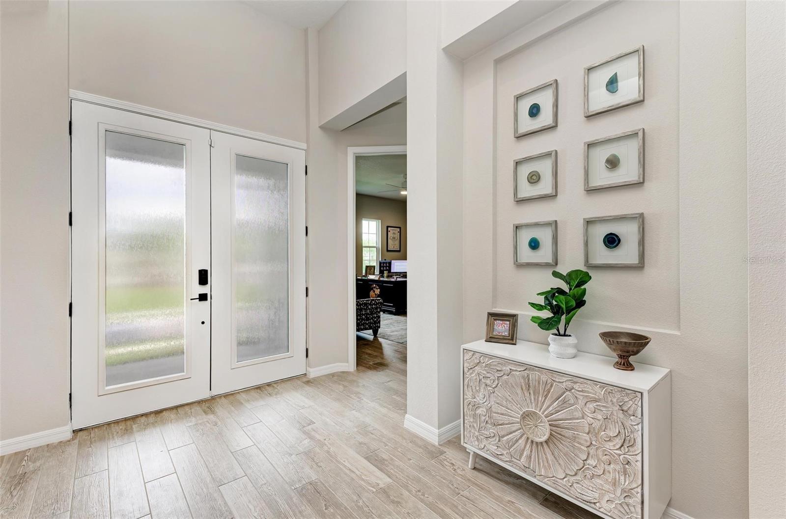 8211 37TH Ave Cir BRADENTON, FL 34209