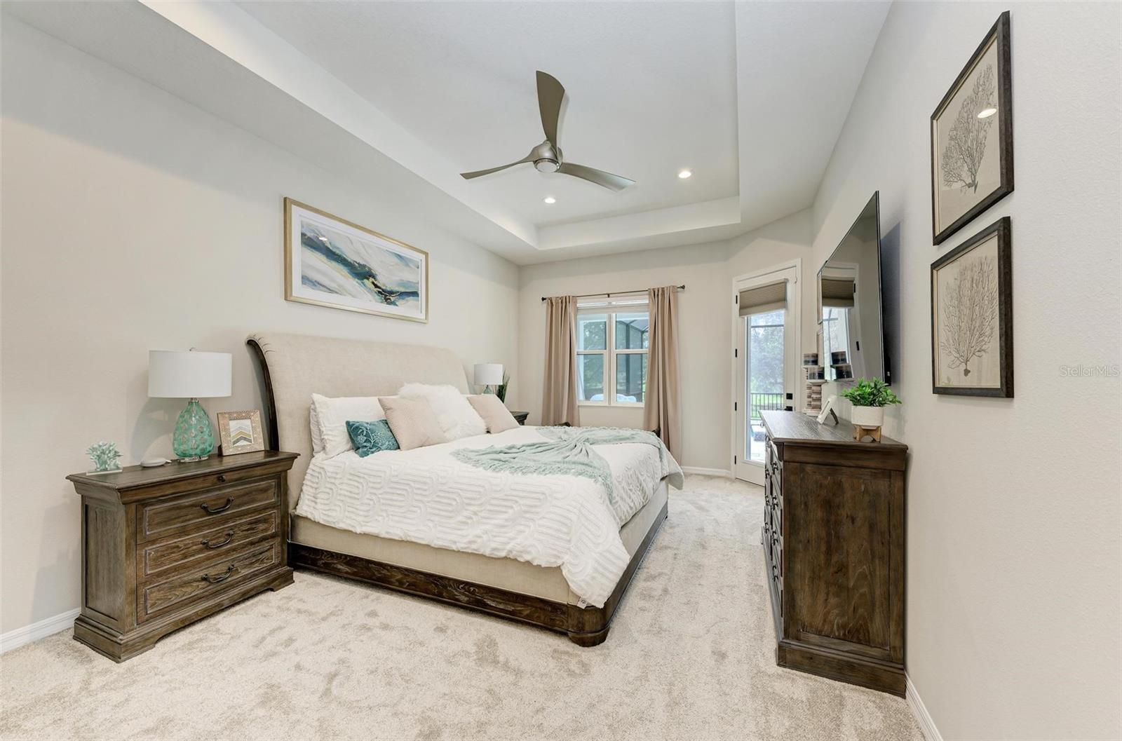 8211 37TH Ave Cir BRADENTON, FL 34209
