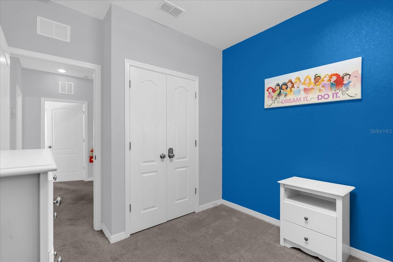 2479 CARAVELLE Cir KISSIMMEE, FL 34746