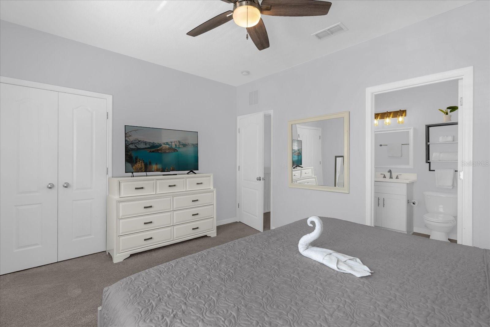 2479 CARAVELLE Cir KISSIMMEE, FL 34746