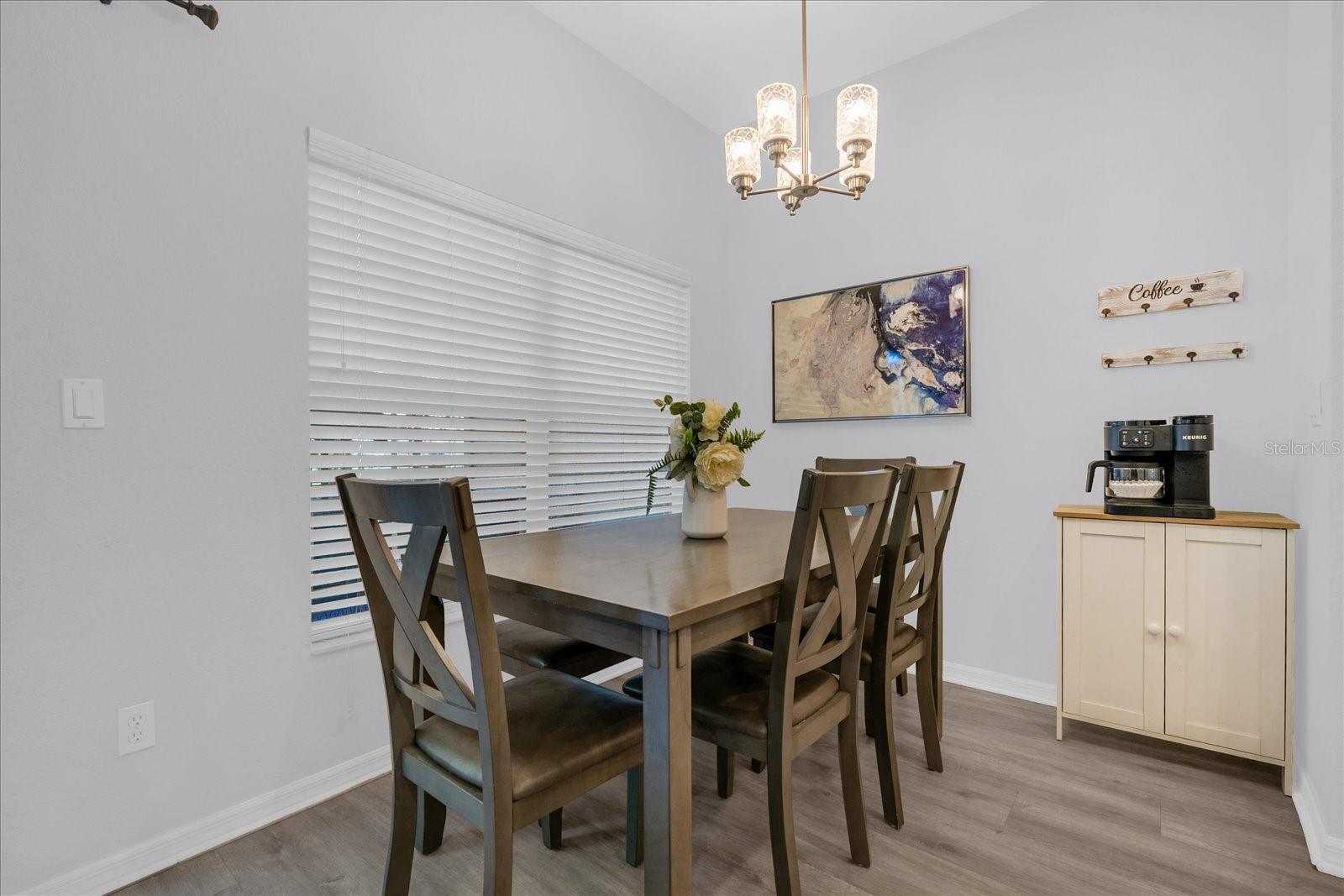 2479 CARAVELLE Cir KISSIMMEE, FL 34746