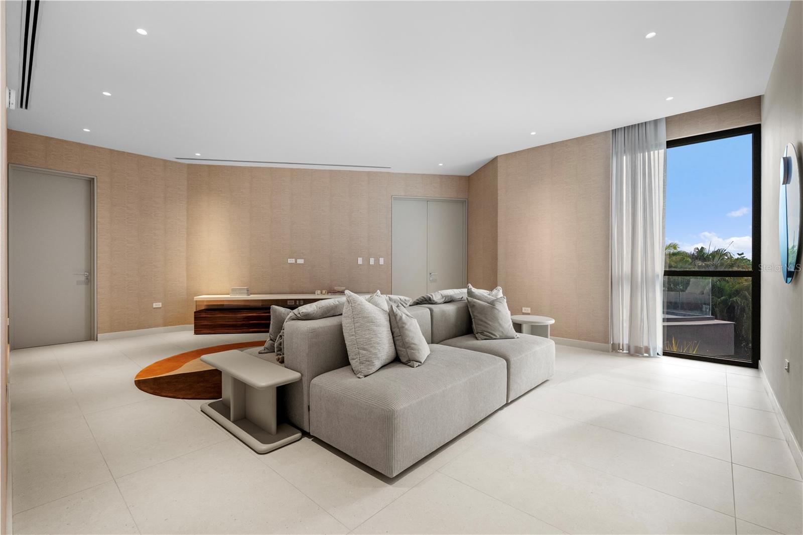 36 DORADO COUNTRY ESTATES DORADO, PR 00646