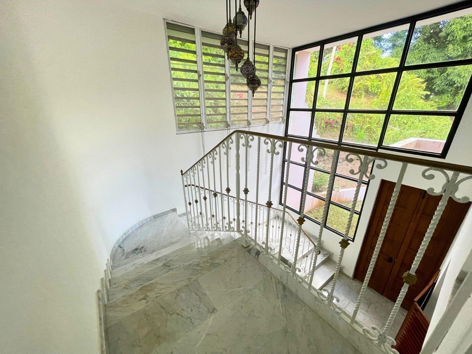 D 17 SUNSET Hls GUAYNABO, PR 00970