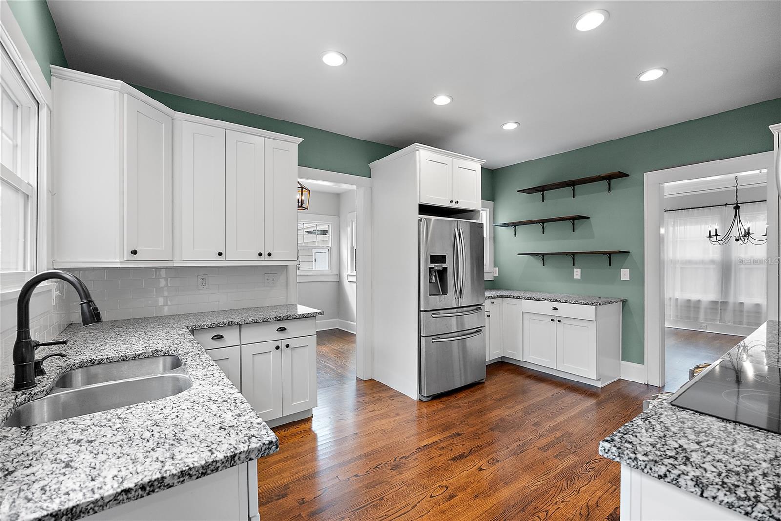 134 22ND Ave ST PETERSBURG, FL 33704