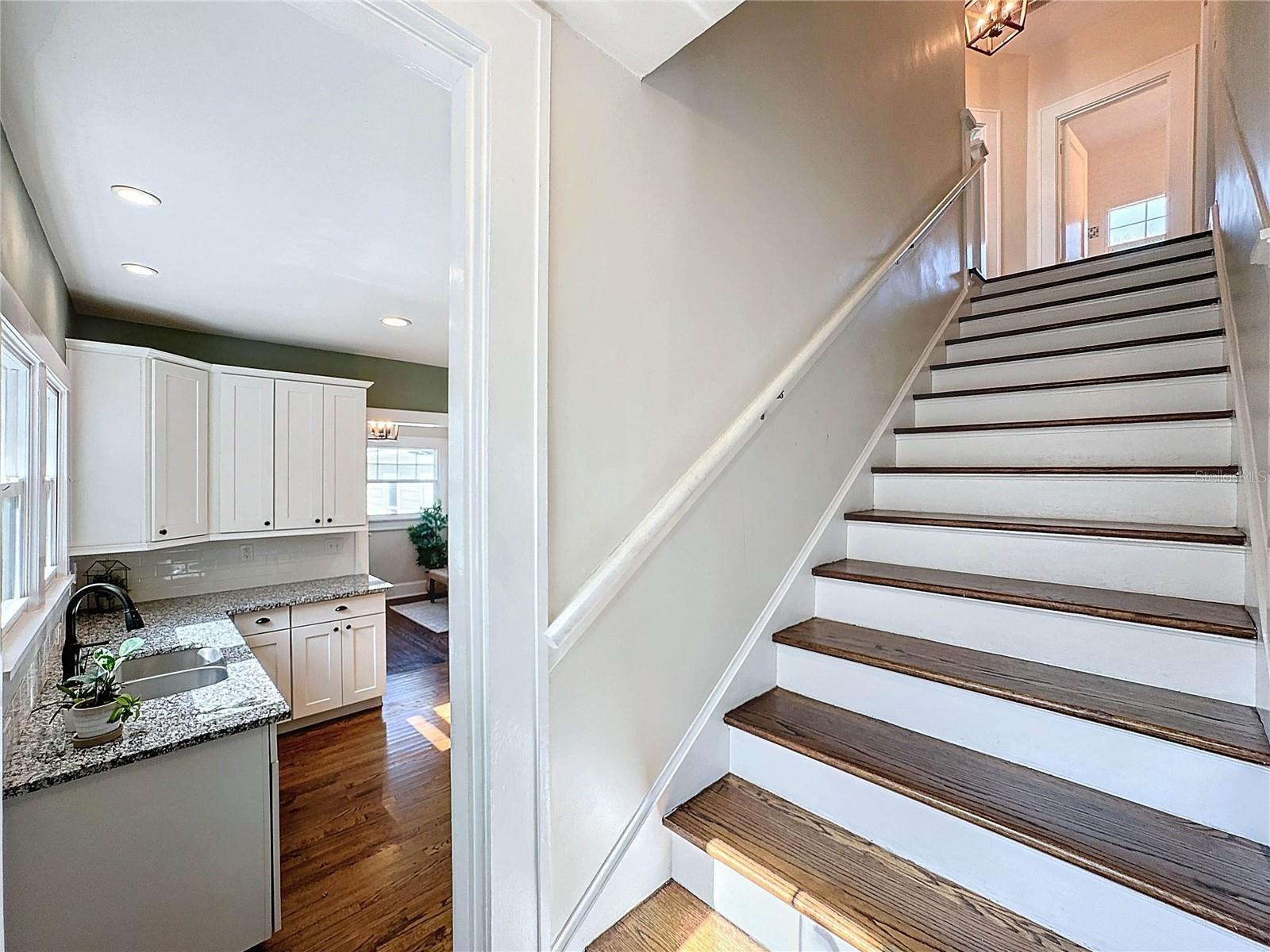 134 22ND Ave ST PETERSBURG, FL 33704