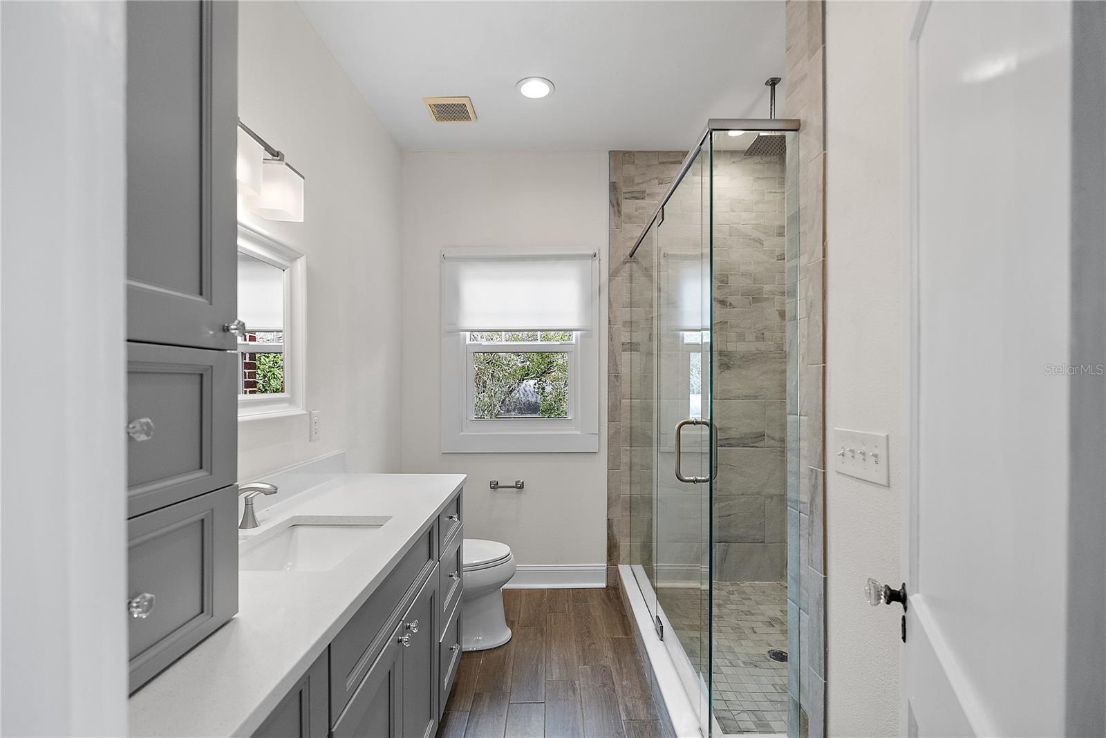 134 22ND Ave ST PETERSBURG, FL 33704