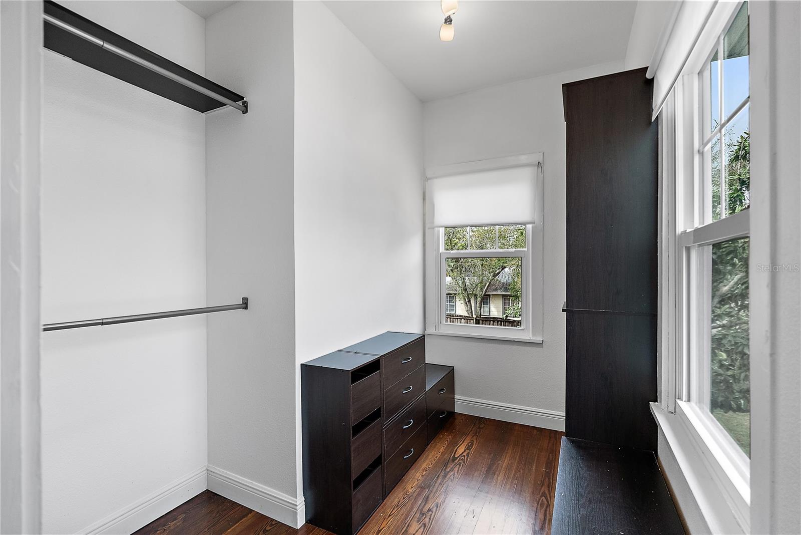 134 22ND Ave ST PETERSBURG, FL 33704